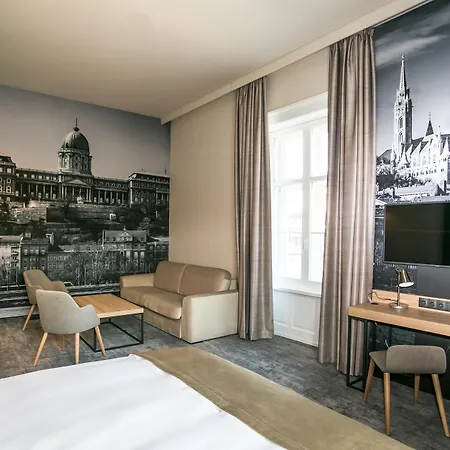 T62 Budapeste