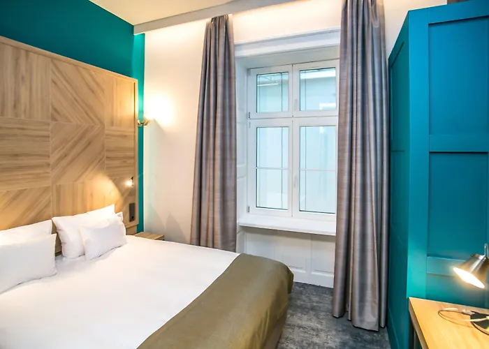 T62 Hotel 3*