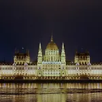 T62 Budapest